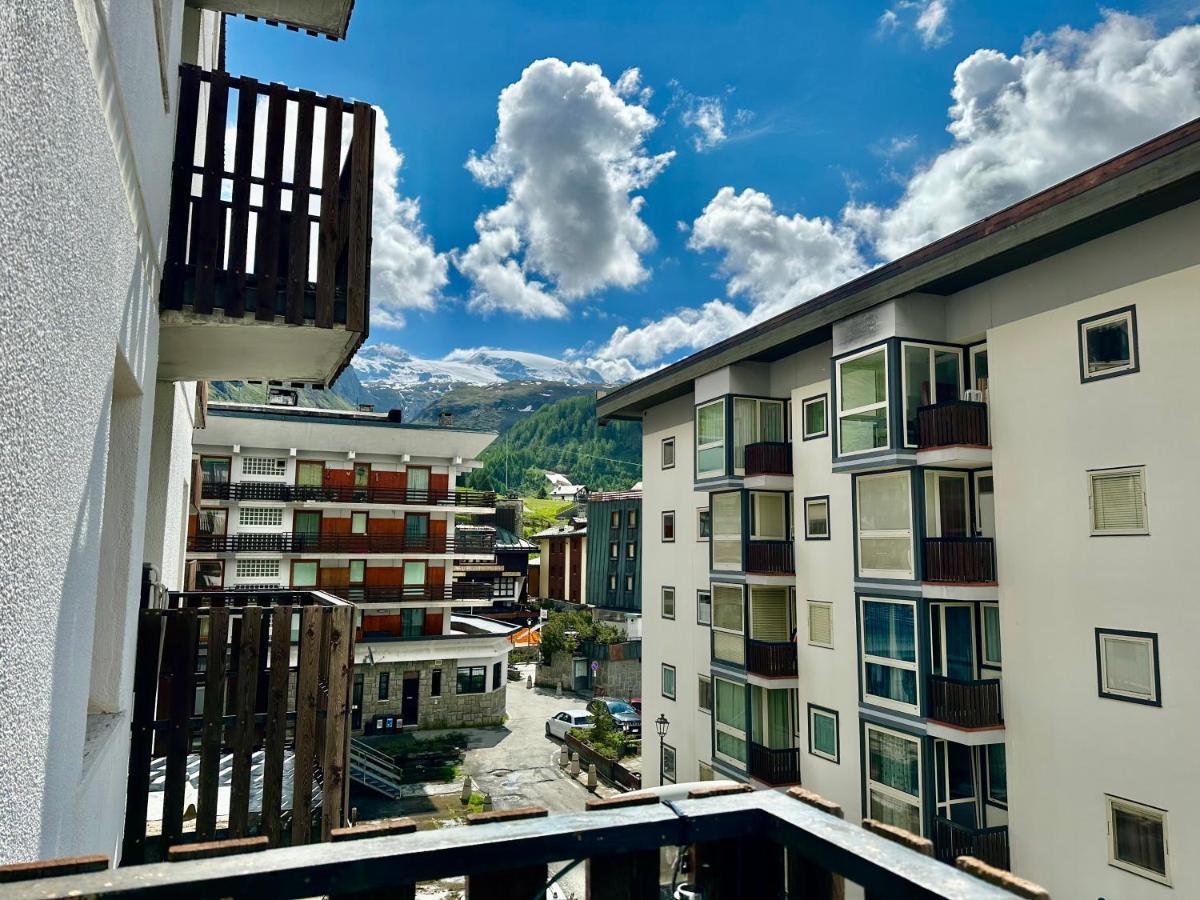 D'Herens Apartment Breuil-Cervinia Bagian luar foto